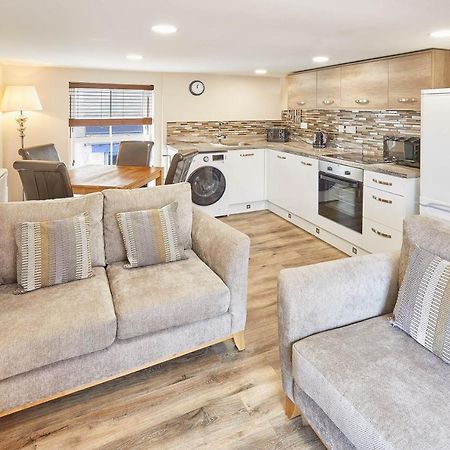 Host & Stay - Lobster Pot Apartment Whitby Kültér fotó